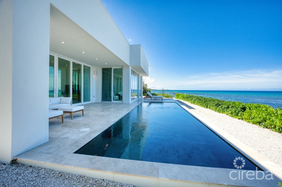 Seaside Hideaway - Fully Renovated Beachfront Gem