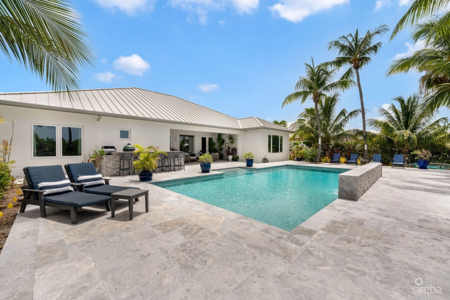 Coconut Cove, The Shores Family Home