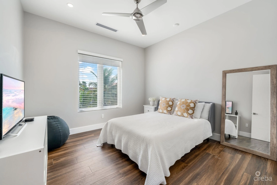 Cypress Pointe North Stand Alone Residence In  Crystal Harbour