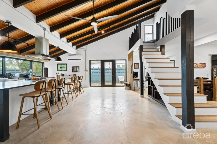 Pura Vida, South Sound Home