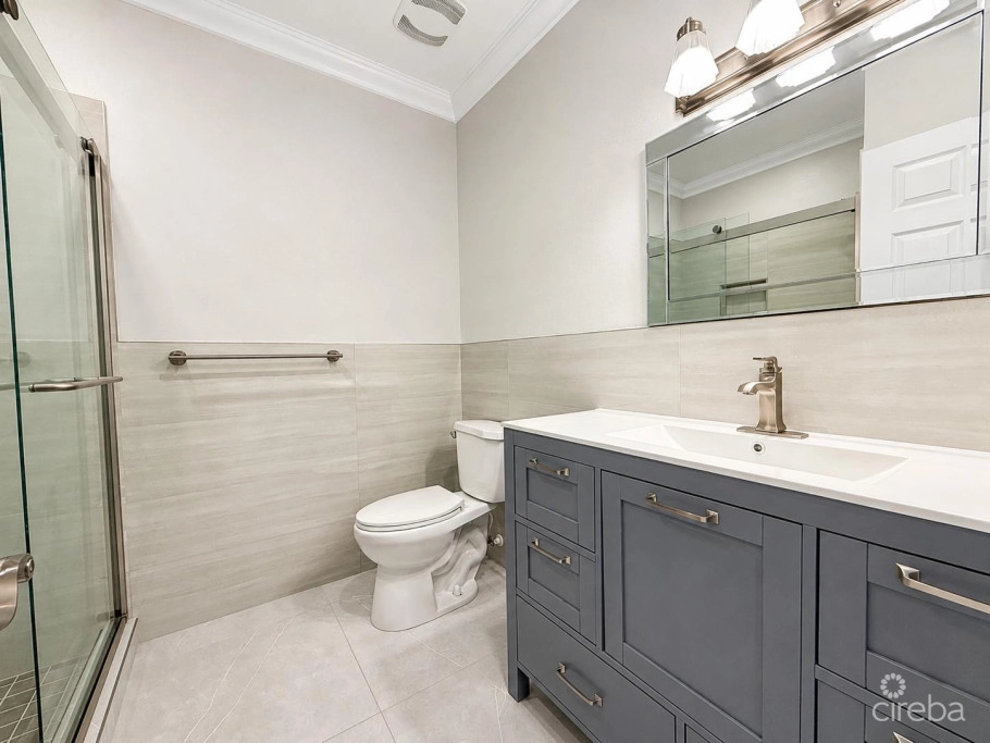 Savannah Meadows -beautifully Renovated Family Home