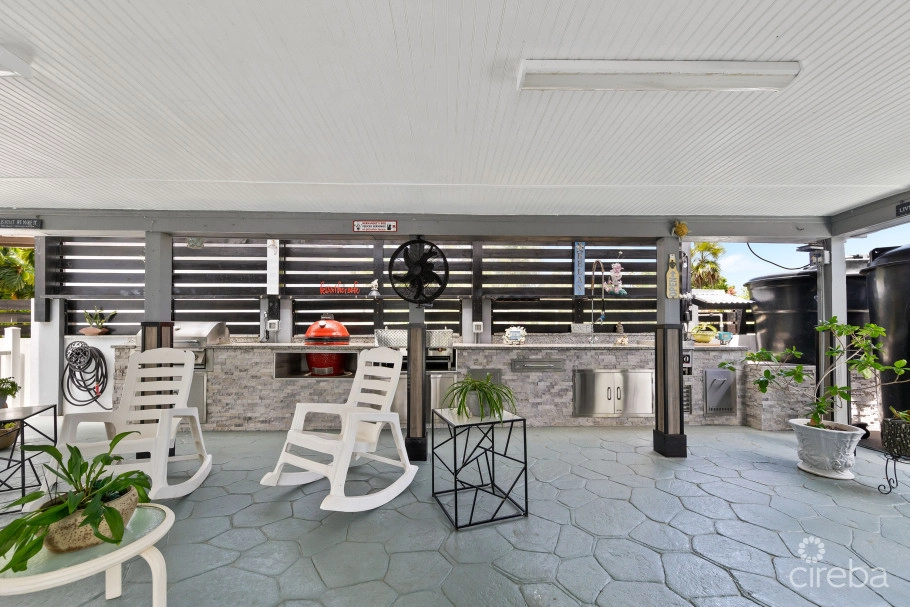 Single Family Gem In North Sound Estates