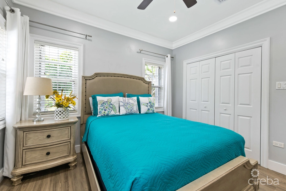 Single Family Gem In North Sound Estates