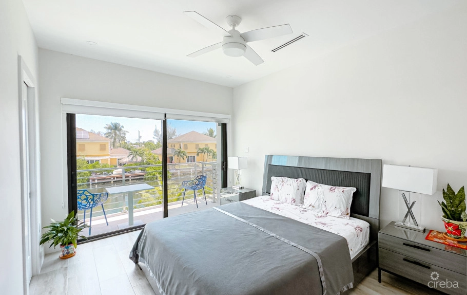 The Lagoons 2 Bed Waterfront Townhouse