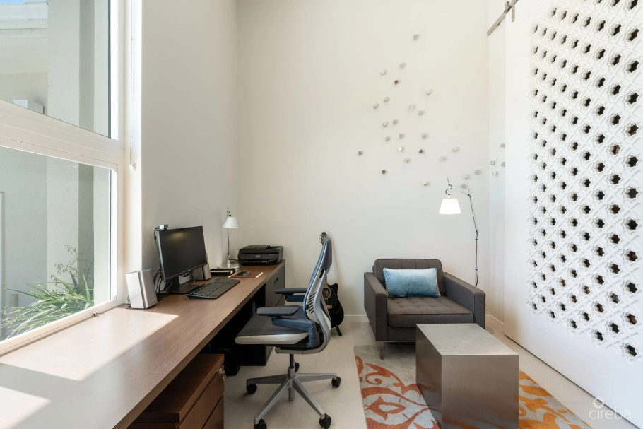 The Venetia 29, Leed Gold Certified Family Home