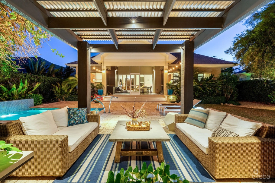 The Venetia 29, Leed Gold Certified Family Home