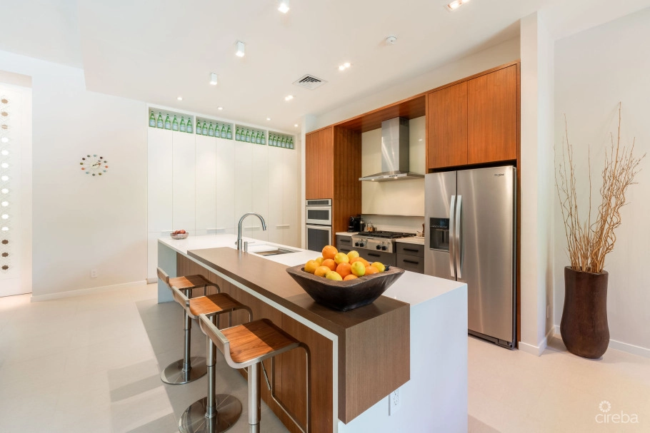 The Venetia 29, Leed Gold Certified Family Home