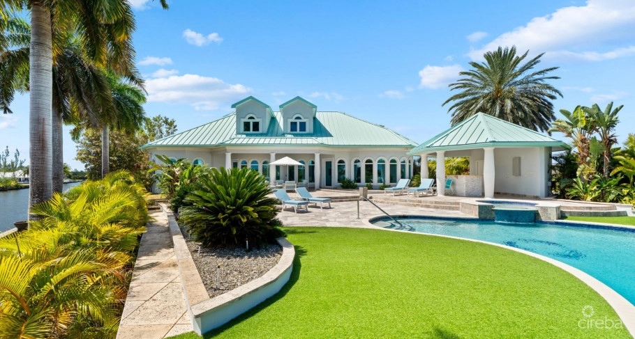 Diamond Point | Patrick's Island - Exceptional Peninsula Estate With Easy 2 Bed Expansion
