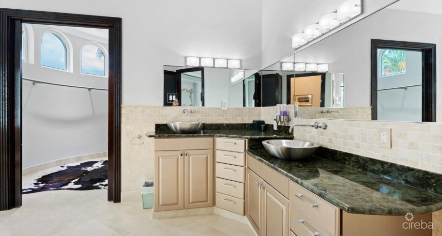 Diamond Point | Patrick's Island - Exceptional Peninsula Estate With Easy 2 Bed Expansion