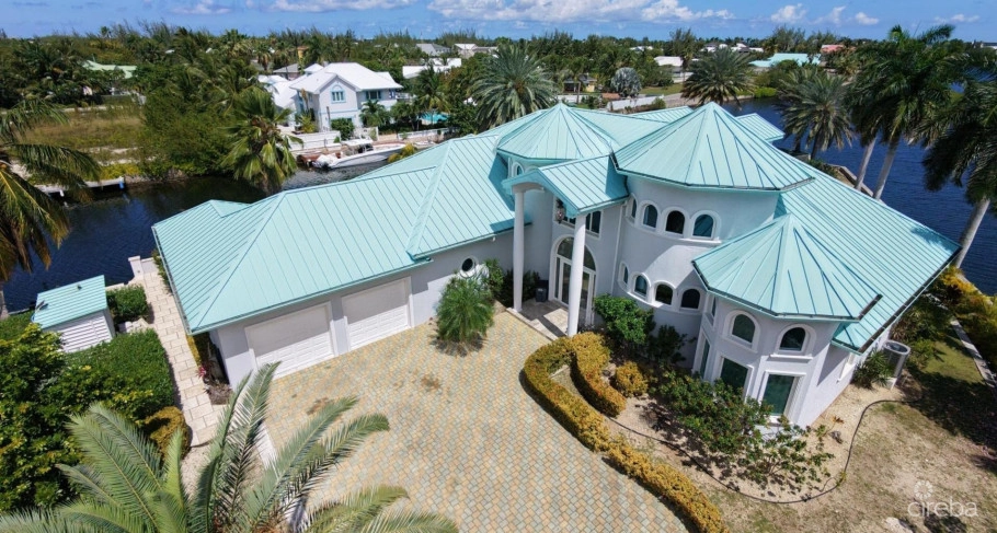 Diamond Point | Patrick's Island - Exceptional Peninsula Estate With Easy 2 Bed Expansion