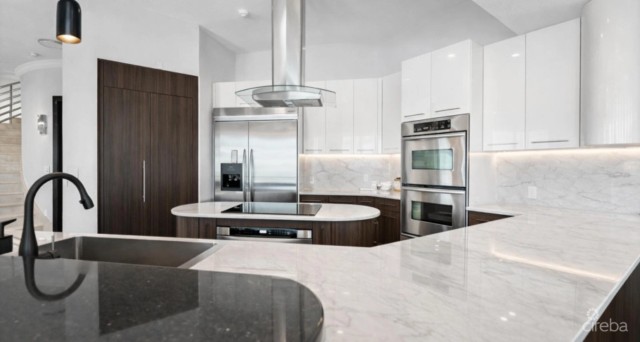 Diamond Point | Patrick's Island - Exceptional Peninsula Estate With Easy 2 Bed Expansion