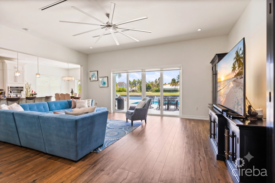 Crystal Harbour Waterfront Home