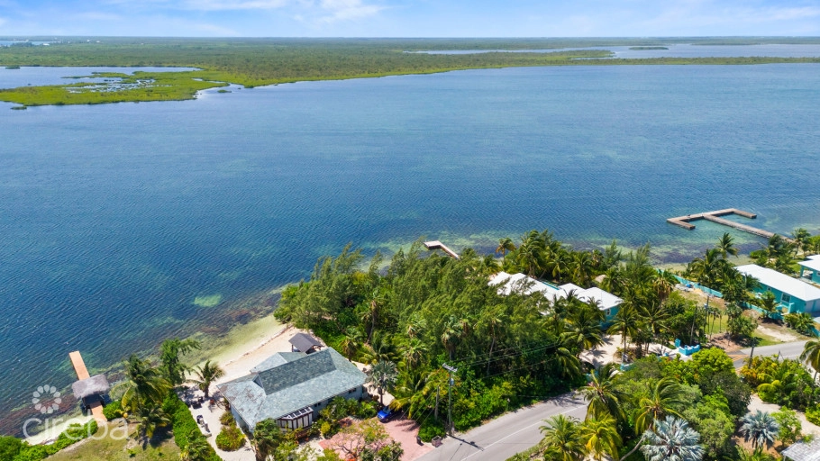 Rum Point / Kaibo Prime Beach Front Lot