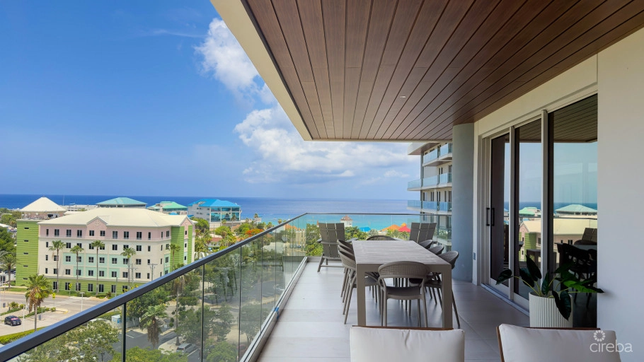 One Gt - Furnished 2 Bed With Den