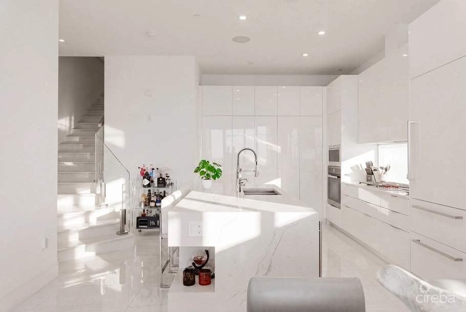 Three-level Oceanfront Fin Penthouse  #30 Plus 2 Garages