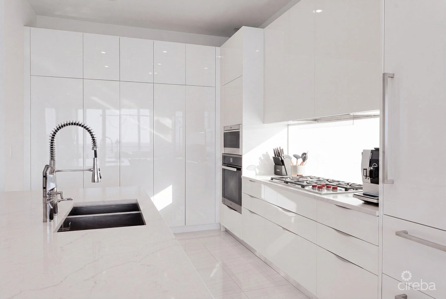 Three-level Oceanfront Fin Penthouse  #30 Plus 2 Garages