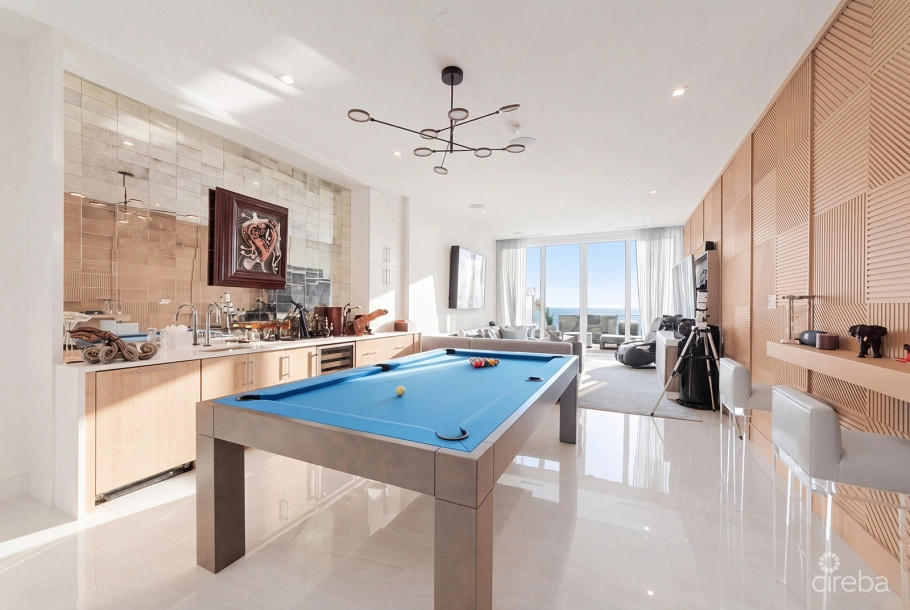 Three-level Oceanfront Fin Penthouse  #30 Plus 2 Garages