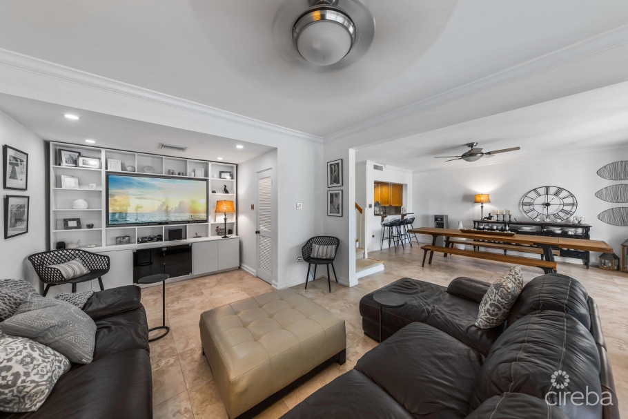 Lime Tree Bay Unique 4 Bed, 3.5 Bath With Water Views