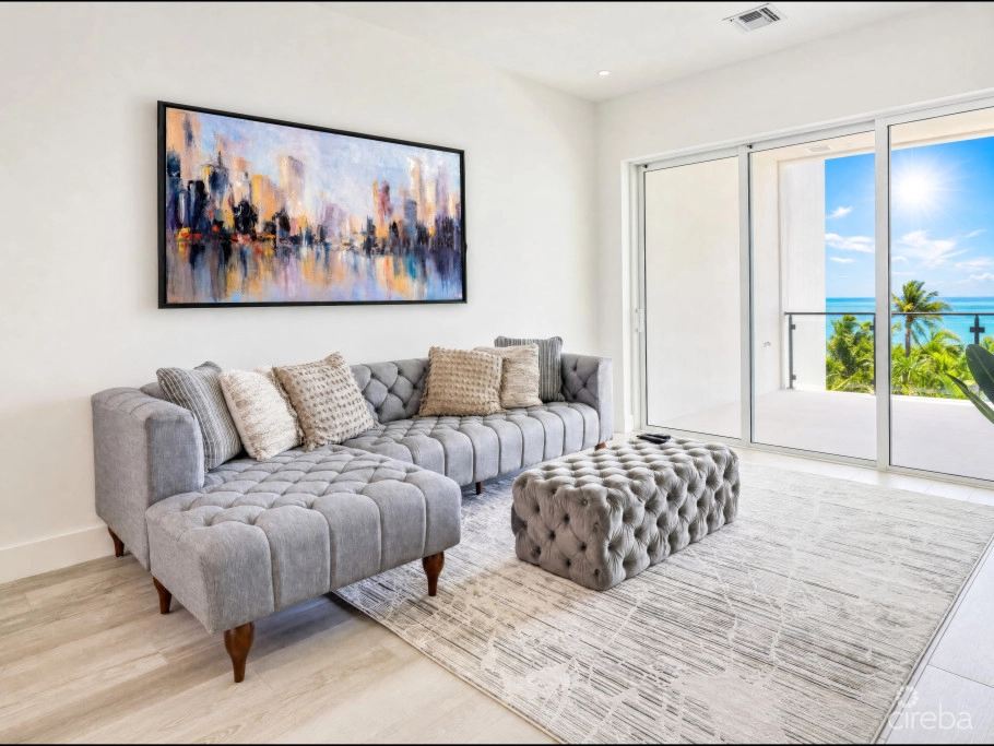 Aura #305 Oceanfront