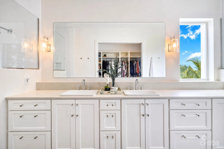 Shore Club #4  Stunning Condo With Unobstructed Ocean Views