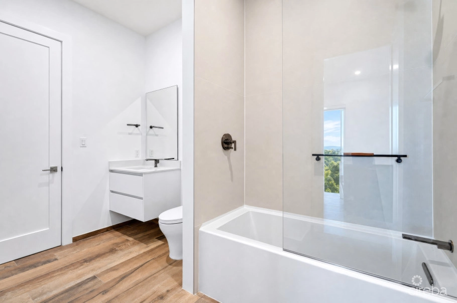 Aura Penthouse #404