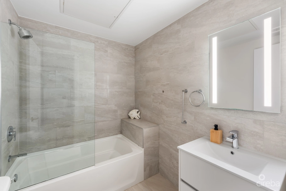 Vela 112, 4-bed South Sound Townhome