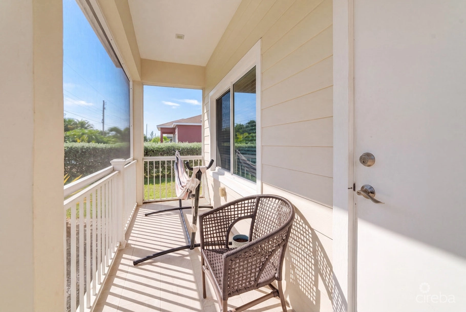 Colby Drive Single Family Home With Studio