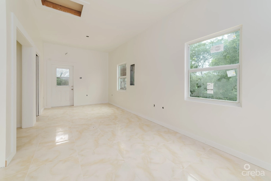 Colby Drive Single Family Home With Studio