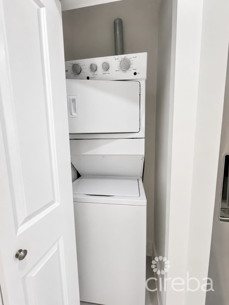 Yarl 1bed/1bath -- Furnished