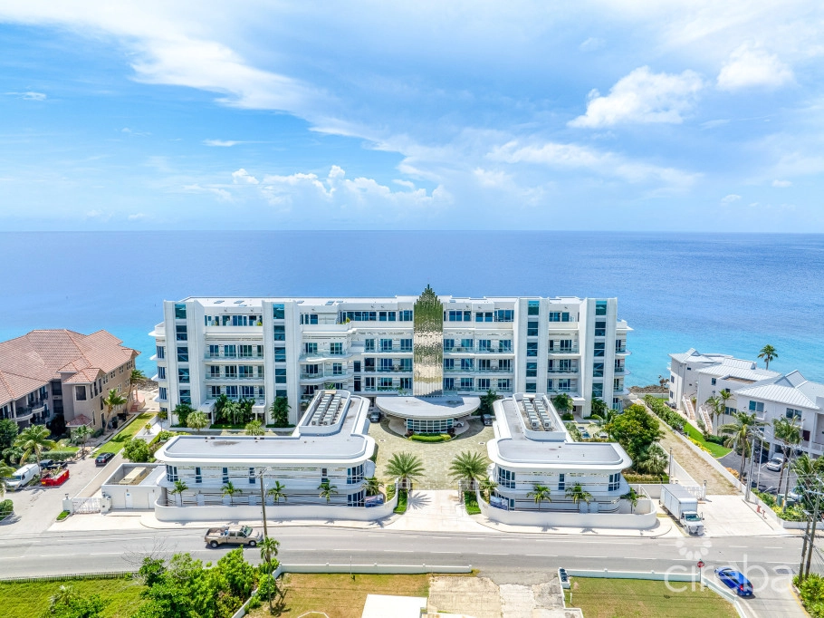 Fin 11 - Oceanfront Condo
