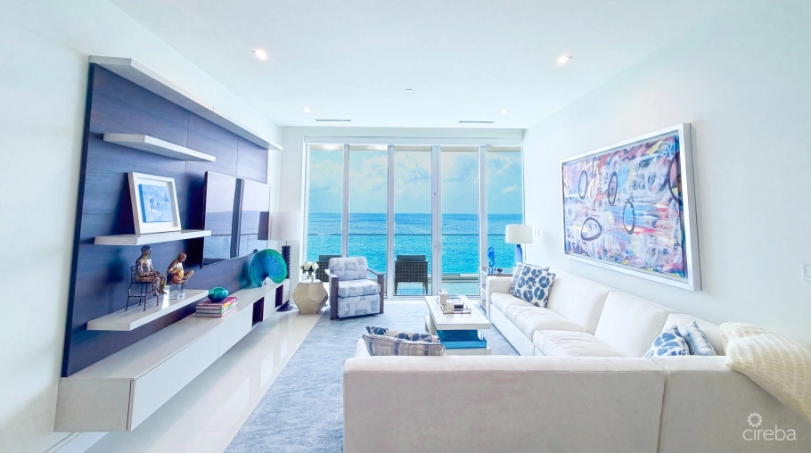 Fin 11 - Oceanfront Condo