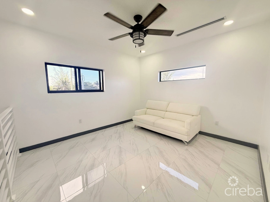 Trophy Crescent 5-unit Development