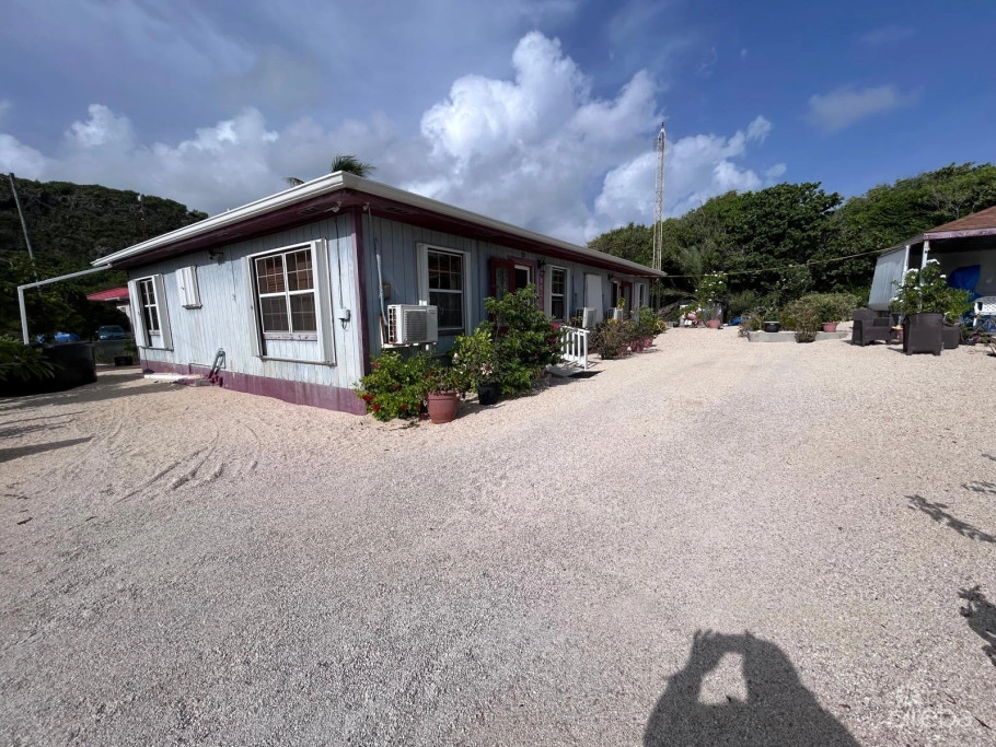 Cayman Brac Family Home