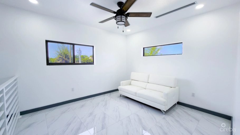 Trophy Crescent 5-unit Development