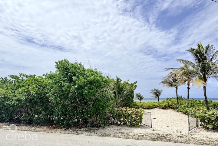Large Beachfront Lot - Rum Point Drive - Perfect Estate Parcel