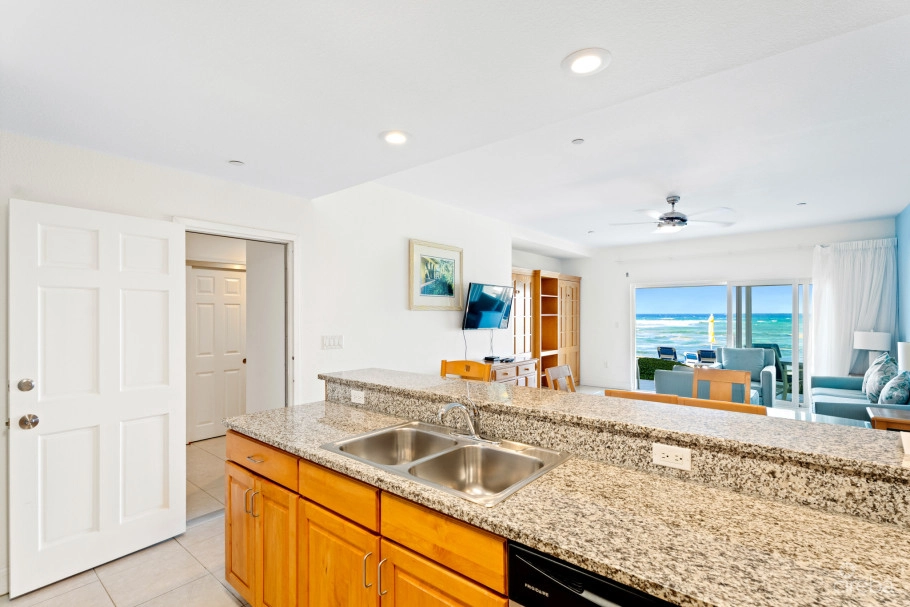 Castaway Cove - 50% Ownership