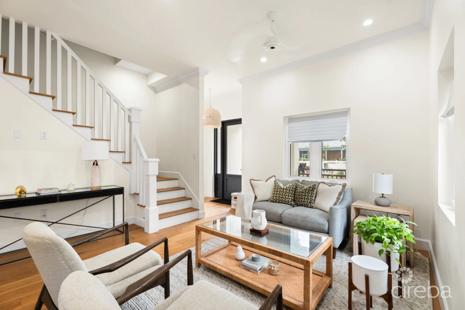 The Chymes 7, South Sound Home