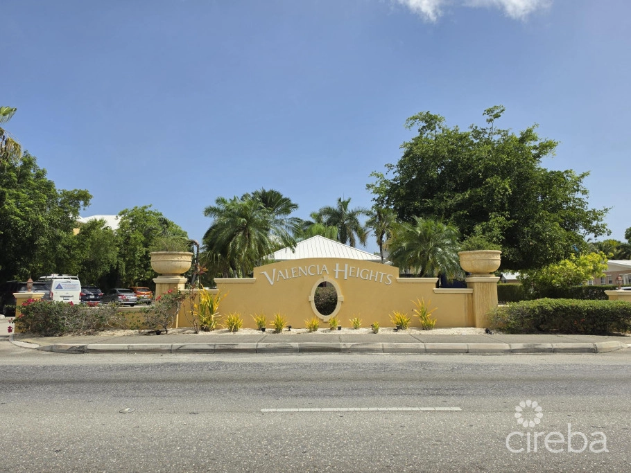 Valencia Heights 2 Bed Plus Den