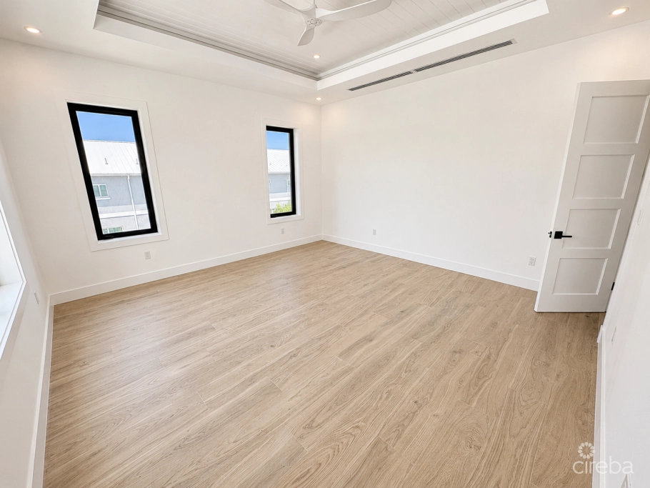 Snug Harbour Duplex Unit 1