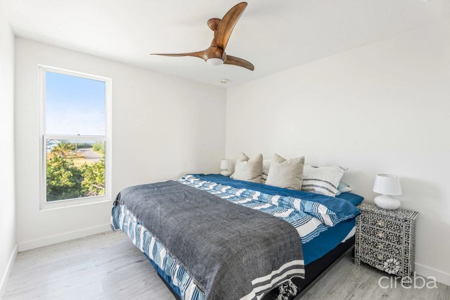 The Palms, Little Cayman | Beachfront Cottage 1