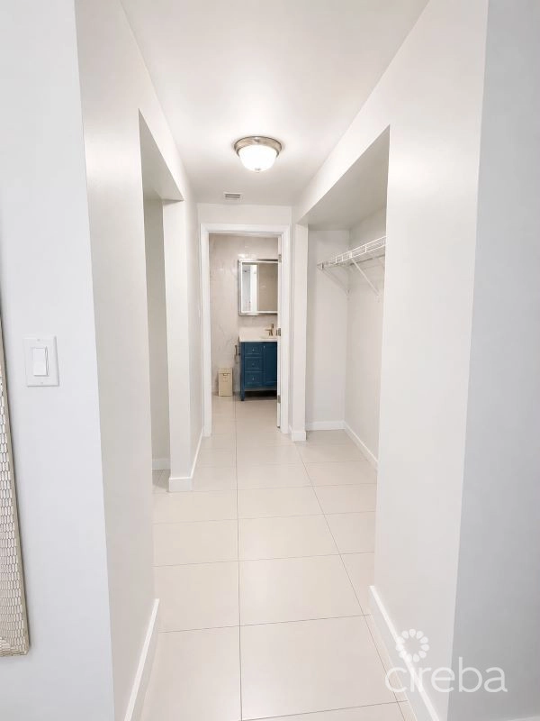 Windsor Lakes Block H, Unit 802