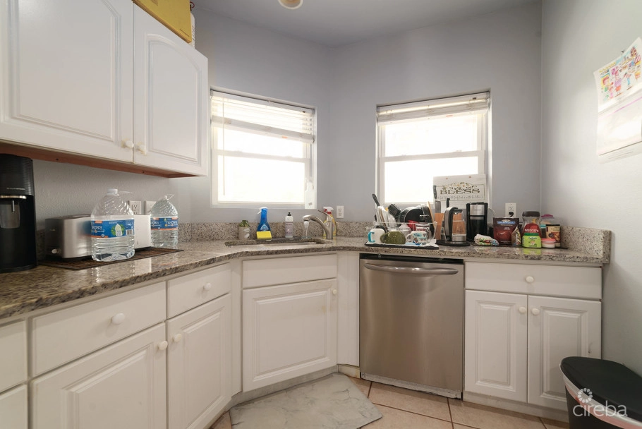 12% Roi - Income-producing Multi-unit Property | Fully Occupied - Cayman Brac