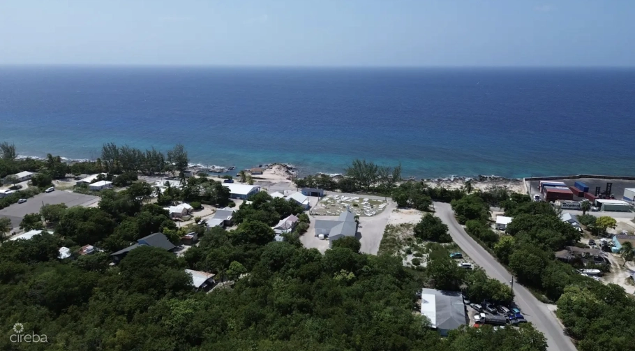 Bluff Edge At The Creek