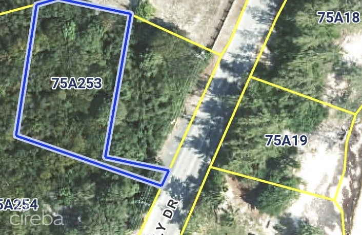 Gun Bay |  Ocean Front |  0.67 Acres