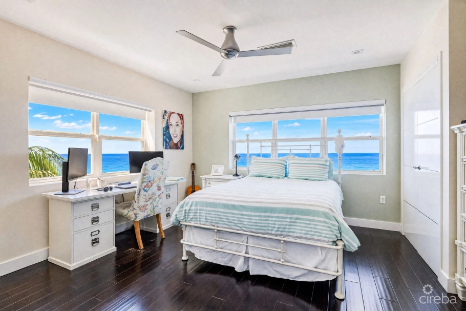 Coconut Bay 121 Ocean Front Residence
