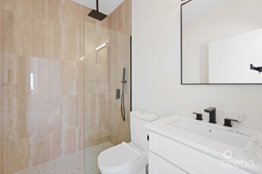 3 Bedrooms + Roof Terrace At The Meadows At Batabano - Residence 504