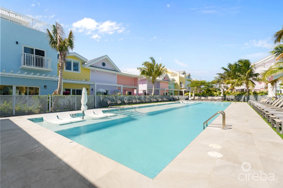3 Bedrooms + Roof Terrace At The Meadows At Batabano - Residence 504