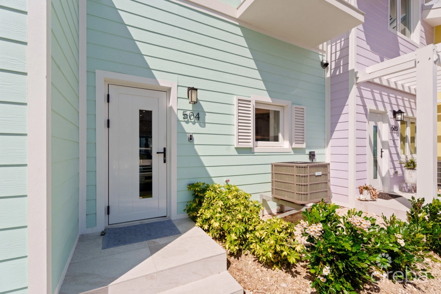 3 Bedrooms + Roof Terrace At The Meadows At Batabano - Residence 504