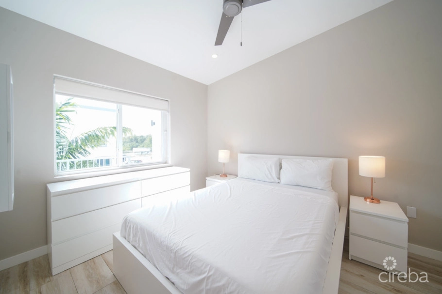 Downtown Reach - One Bedroom