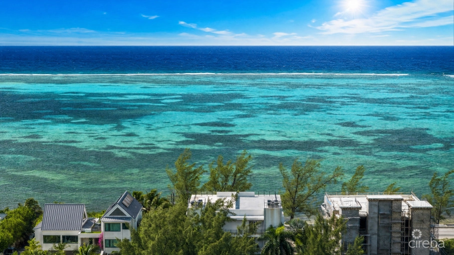 Shore Club #6- Ocean View Penthouse With Private Roof Top Terrace- Vendor To Pay Stamp Duty!!!!!!!